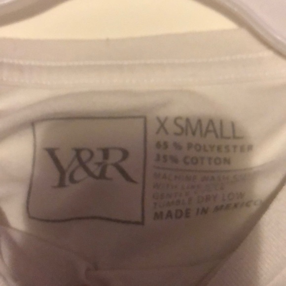 Young and Reckless cut off Shirt - Picture 2 of 2